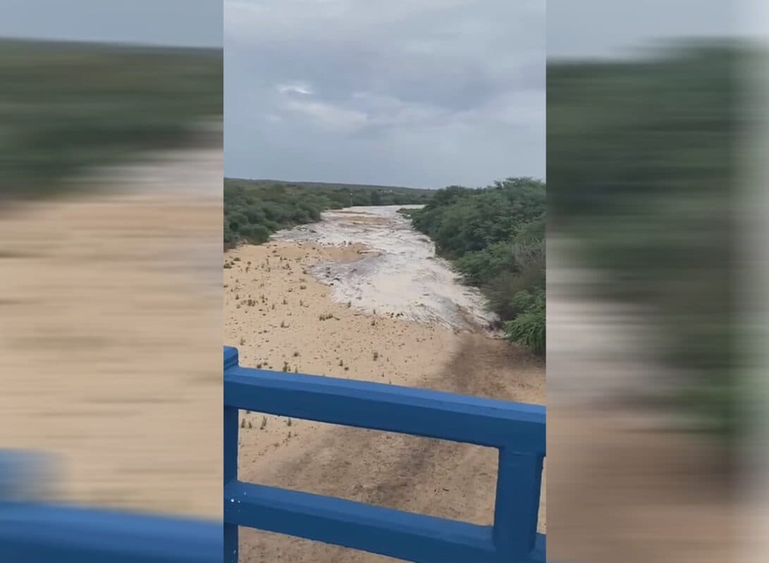 VÍDEO: rio na 'Roliúde Nordestina' se transforma em menos de um minuto, após chuvas