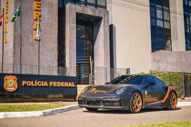 Porsche de R$ 1,5 milhão que atinge 100 km/h em menos de 3 segundos é transformada em viatura da Polícia Federal