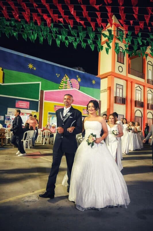 'Maior São João do Mundo' anuncia data de inscrições para casamento coletivo; confira documentos necessários