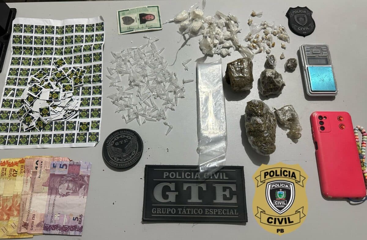 Polícia Civil prende 'vovó do tráfico' suspeita de vender drogas dentro de casa, em Pocinhos