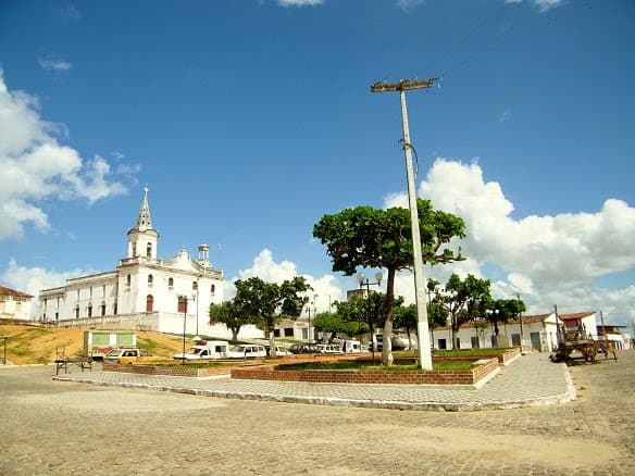 Fogos de artificio: São Miguel de Taipu faz licitação para comprar 1.400 caixas de foguetes e 30 kits de morteiros