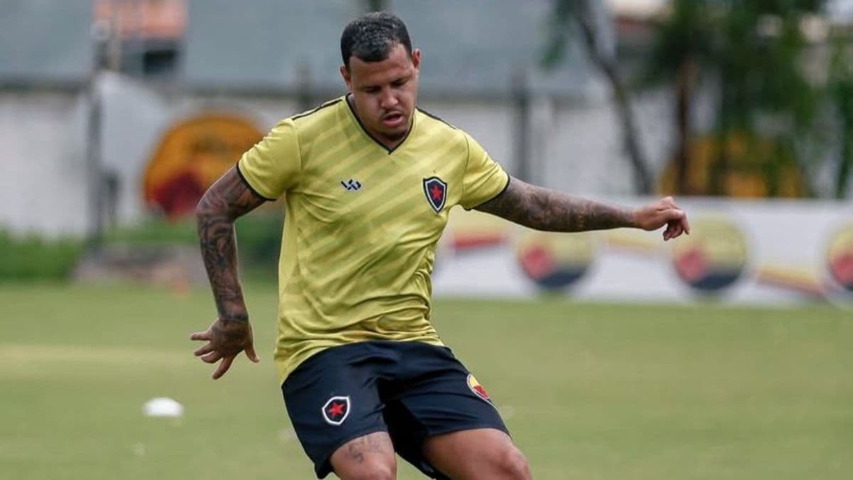 Sidcley sofre lesão muscular na coxa e desfalca o Botafogo-PB por até três semanas