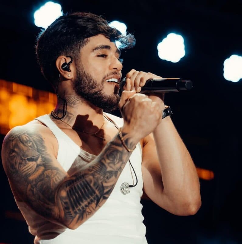 Prefeitura de Olho D´Água desembolsa R$ 1,1 milhão em shows de Thiago Freitas, Rey Vaqueiro e outros artistas para São João