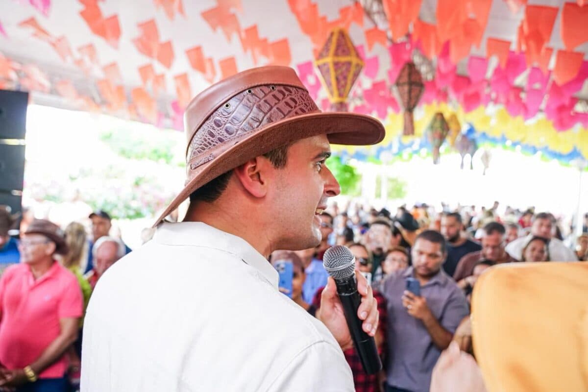 Em Cabaceiras, vice-governador Lucas Ribeiro participa da Festa do Bode Rei e destaca investimentos para fortalecer o turismo na região