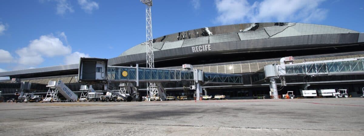 Voo entre Recife e Madrid tem problema técnico, pela segunda vez, e retorna ao aeroporto