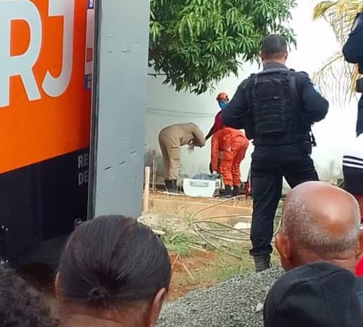 Adolescente confessa que matou os pais e o irmão mais novo em Itaperuna: 'Faria tudo de novo'