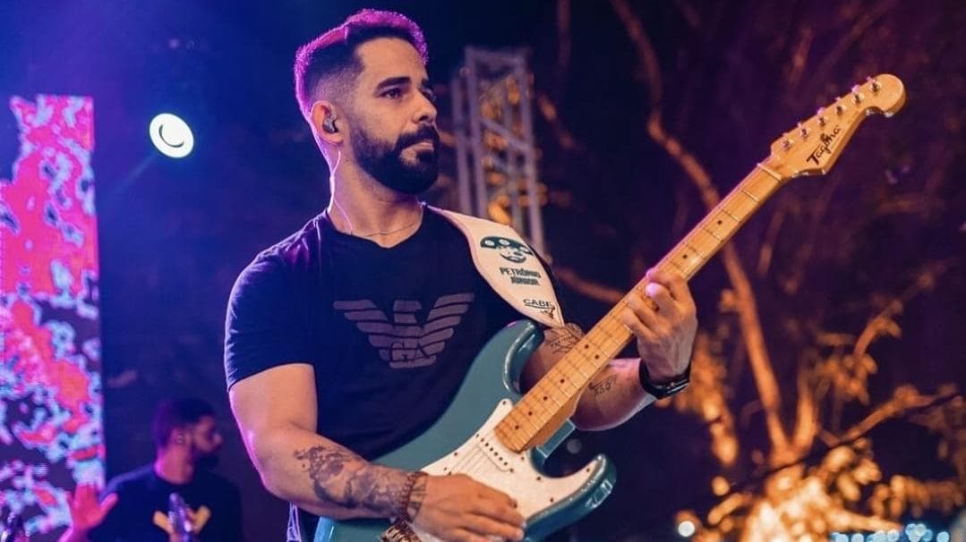 Guitarrista da cantora Elayne Tyne morre aos 30 anos, em João Pessoa