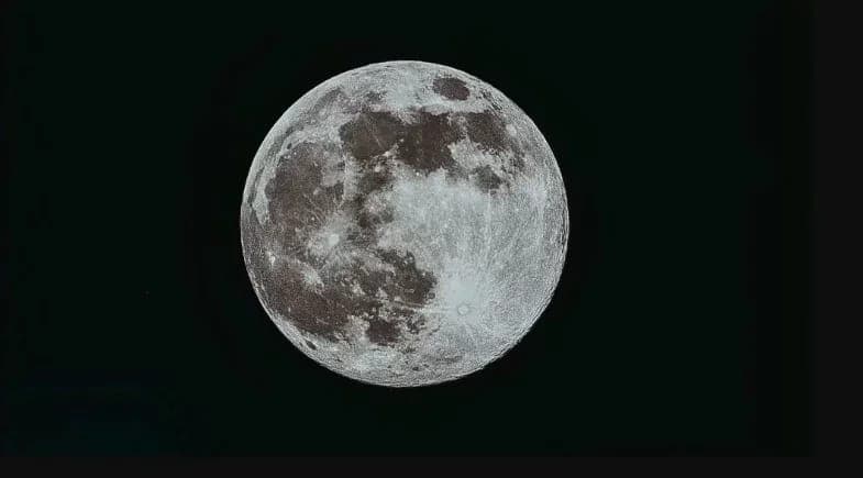 'Lua do Veado' acontece nesta quinta; saiba como observar