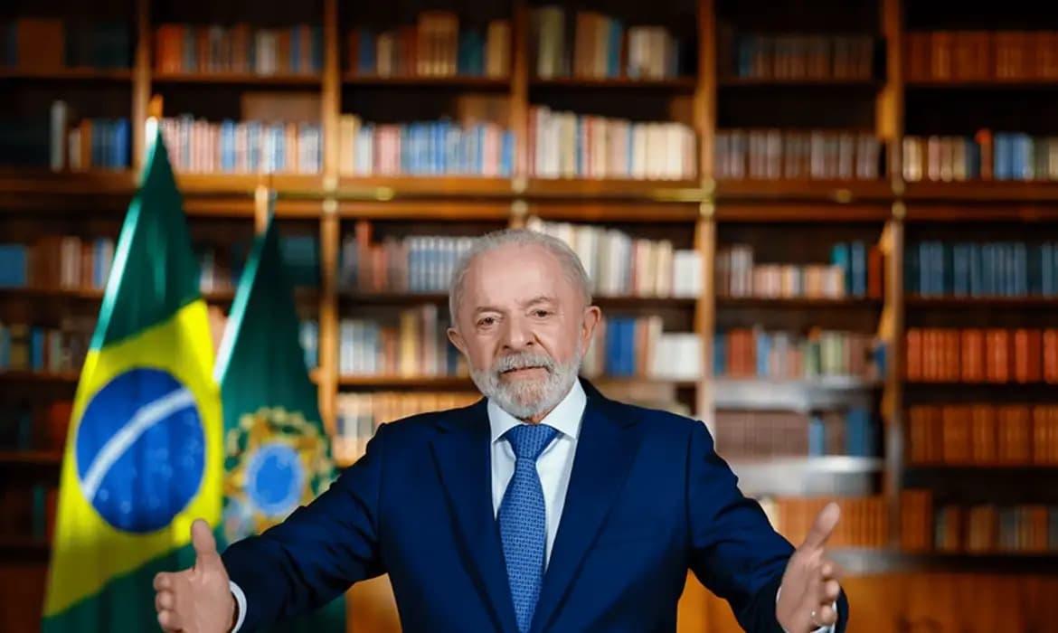Lula aguarda reunião com Trump e aposta em solução a tarifaço