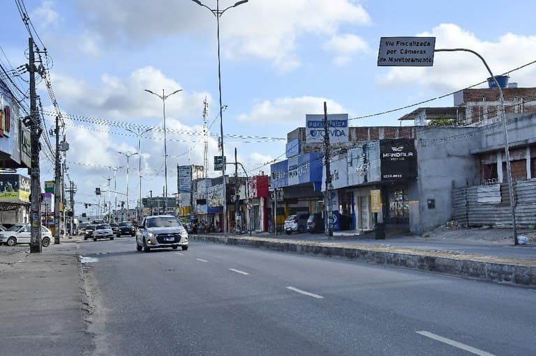 João Pessoa 440 anos: avenida Cruz das Armas foi projetada por João Azevêdo quando era desenhista da prefeitura