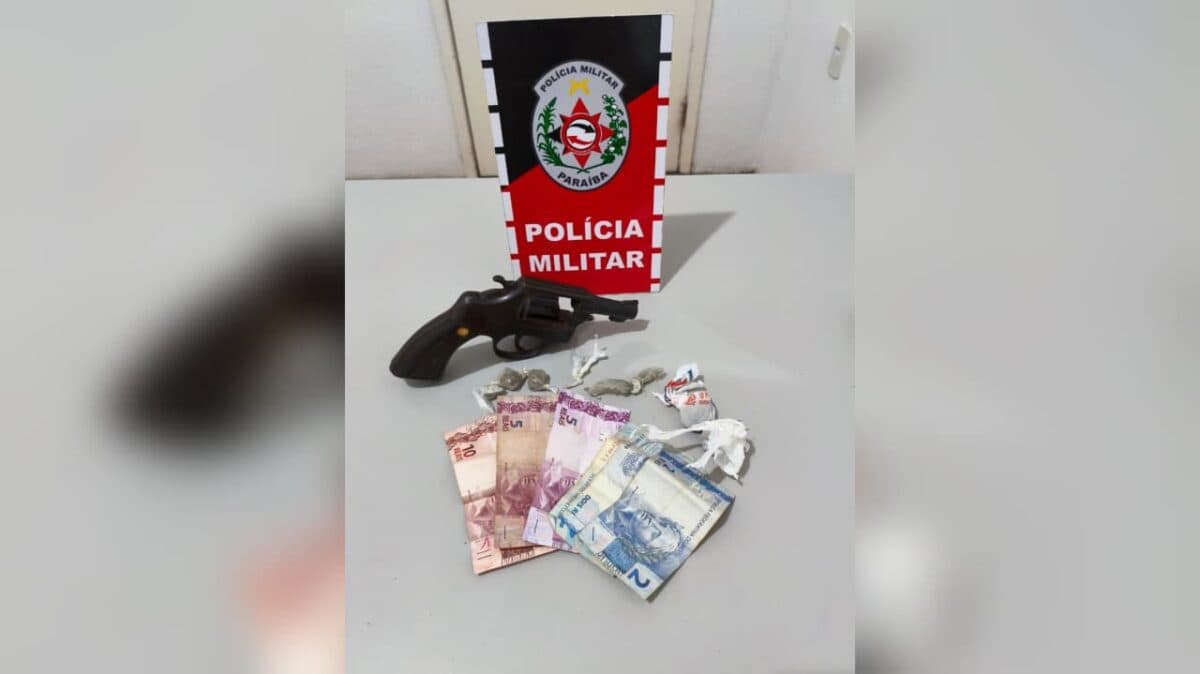 Polícia prende homem e apreende armas e drogas em Santa Luzia