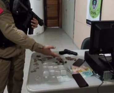Polícia Militar prende homem em flagrante por tráfico de drogas em Itaporanga