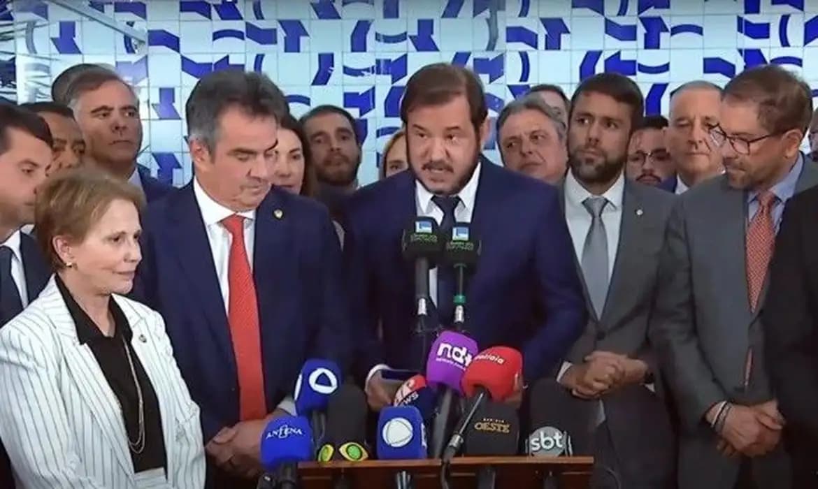 União Brasil e PP anunciam saída do Governo Lula