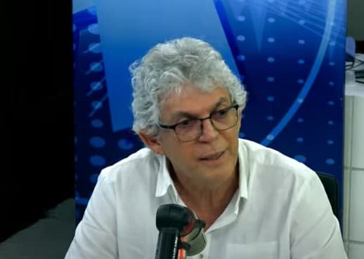 Ricardo Coutinho lamenta candidaturas de Cícero, Efraim e Lucas ao Governo da Paraíba em 2026 e chama de 'retrocesso imenso': "ninguém tem projeto"