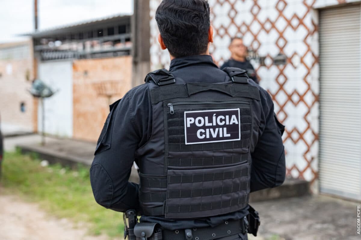 Jovem é preso na Bahia por extorquir vítima em João Pessoa sob ameaças de divulgar fotos íntimas