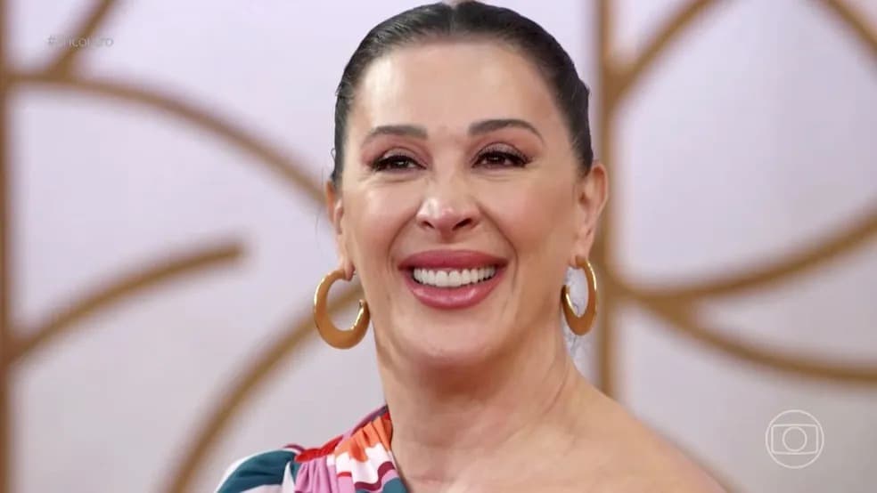 Atriz Cláudia Raia adia apresentações na Paraíba após sofrer lesão: "precisará respeitar o repouso"