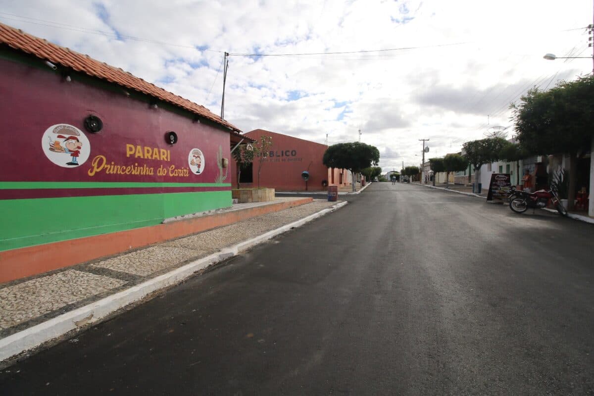 DER lança edital para implantação de 19 km da estrada que liga Parari até São João do Cariri