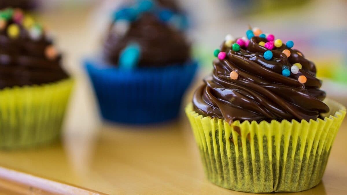 Estudantes são investigados suspeitos de envenenar doces que seriam entregues a professoras