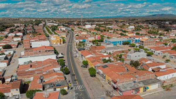 Com 8 mil habitantes, Prefeitura de Aparecida deve gastar R$ 1,5 milhão com manutenção de veículos