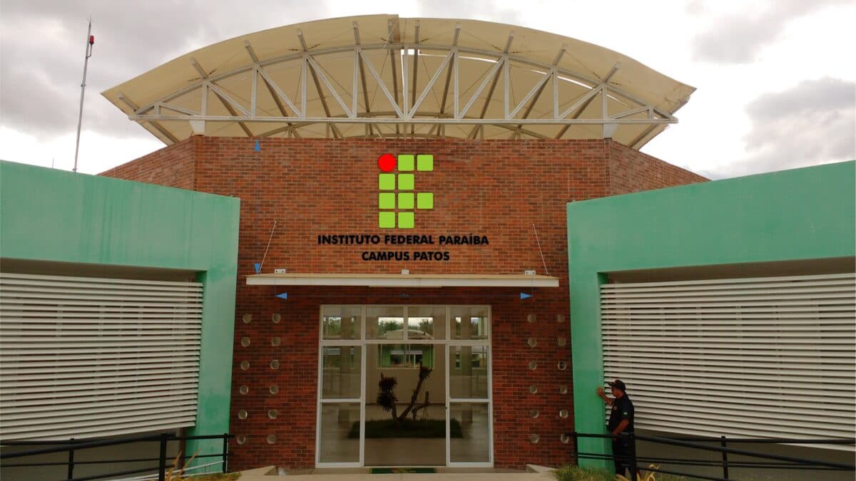 IFPB lança edital para seleção de bolsistas do programa Pró-Semeia