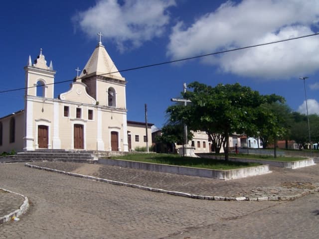 Prefeitura de Gurinhém tem 20 dias para explicar ao TCE-PB gasto de mais de R$ 712 mil em combustível