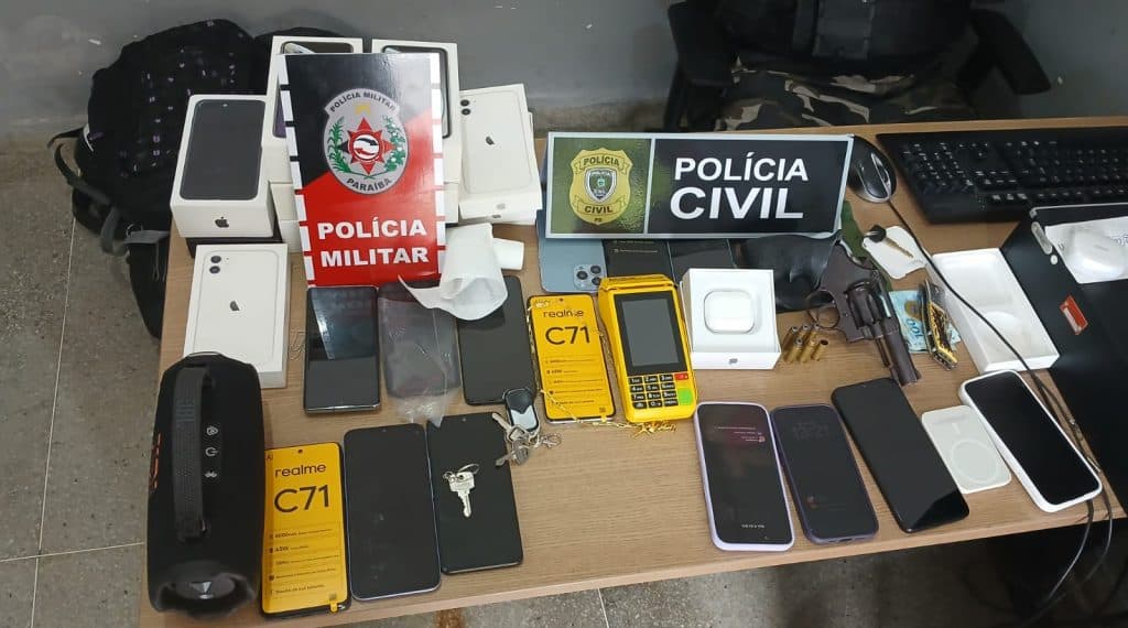 Dois suspeitos são detidos após roubo de eletrônicos em loja de Campina Grande