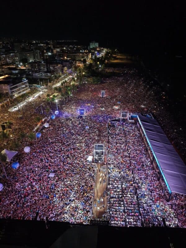 Frei Gilson se apresentou em João Pessoa. (foto: reprodução/instagram/@freigilson_somdomonte)