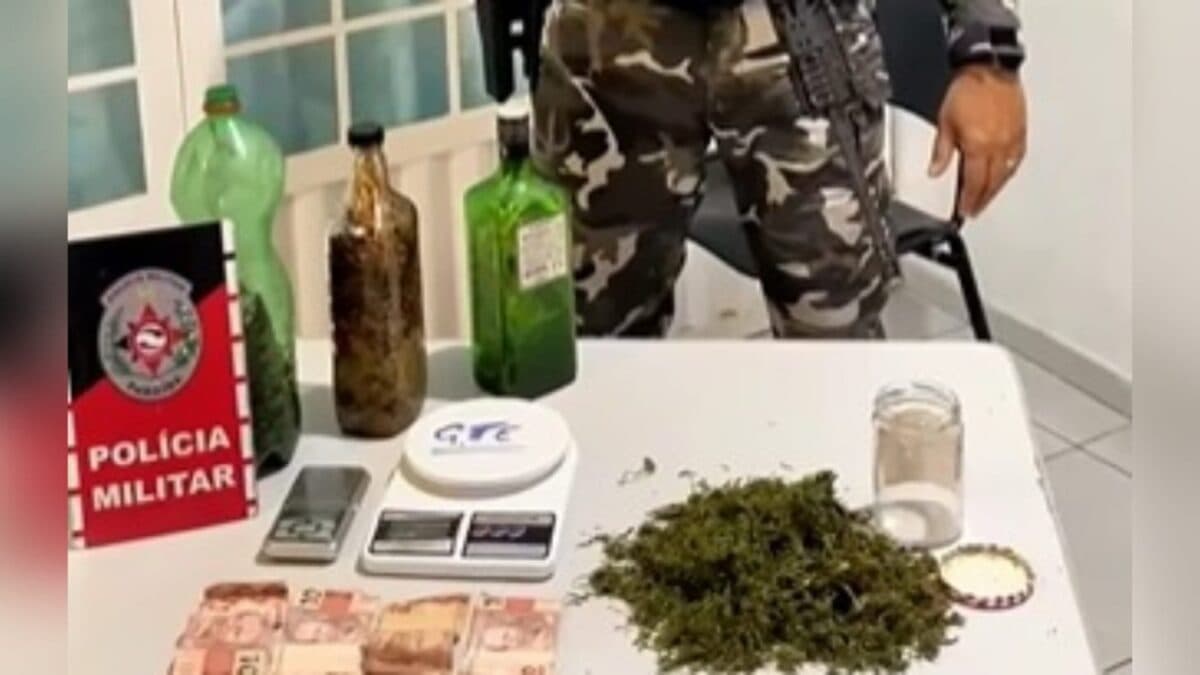 Polícia apreende drogas em festa no Sítio Cacimbinha, em Tavares