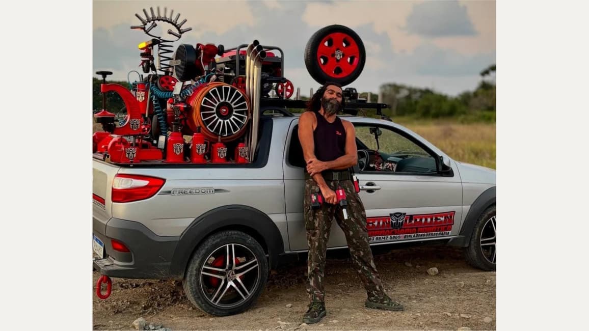 Bin Laden de Bayeux: homem viraliza com borracharia móvel e nome inusitado na Paraíba