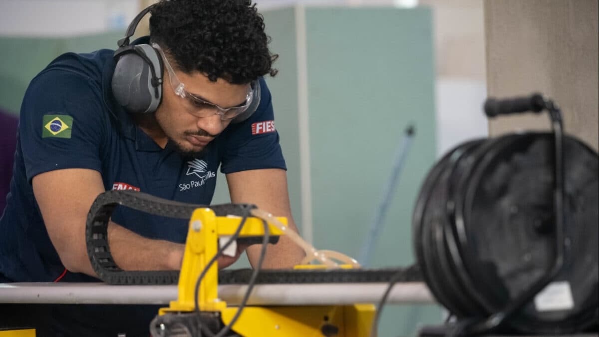 Senai oferece mais de 1.200 vagas em diversos cursos na Paraíba