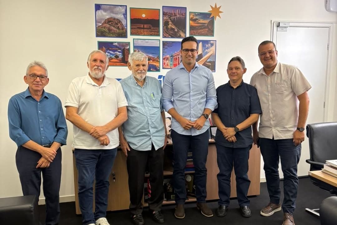 Deputado do PT, Luiz Couto, declara apoio a Lucas Ribeiro para governador da Paraíba