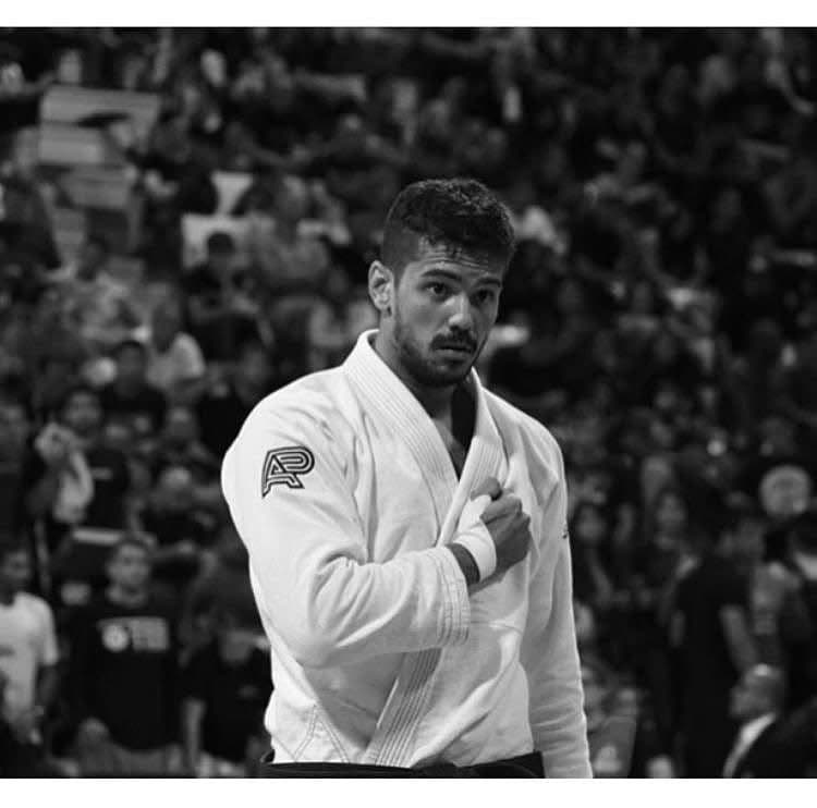 Jiu-jitsu: disciplina, saúde e o desafio de elevar o nível na Paraíba