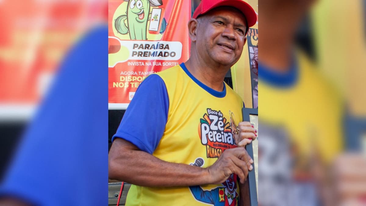 Morre jornalista Astrogildo Pereira, aos 56 anos
