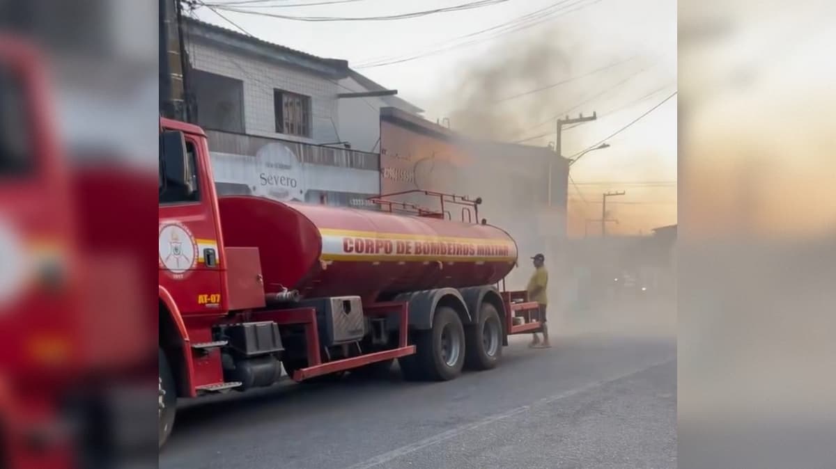 Incêndio de grande proporções atinge mercadinho em Campina Grande
