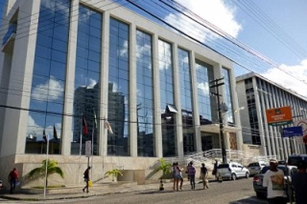 Ministério Público e IPC discutem adoção de medida para coleta cumpulsória de DNA de criminosos