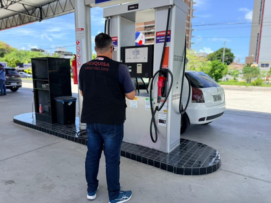 Gasolina chega a R$ 6,63 em João Pessoa e Procon intensifica fiscalização nos postos