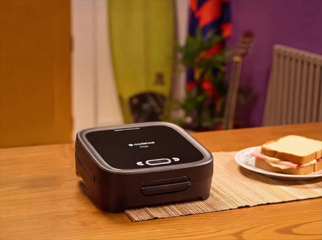 Sanduicheira Elétrica Cadence Click: Oferta com 45% OFF na Amazon