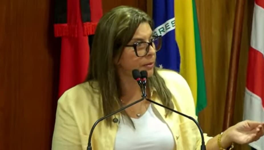 Após ser cotada como vice de Flávio Bolsonaro, Eliza Virgínia se diz honrada: “estou pronta”