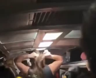 Homem suspeito de importunação sexual é agredido e retirado de ônibus próximo a Lagoa Seca