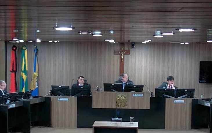 TRE-PB rejeita ação do MDB contra Lucas Ribeiro por outdoors em Campina Grande