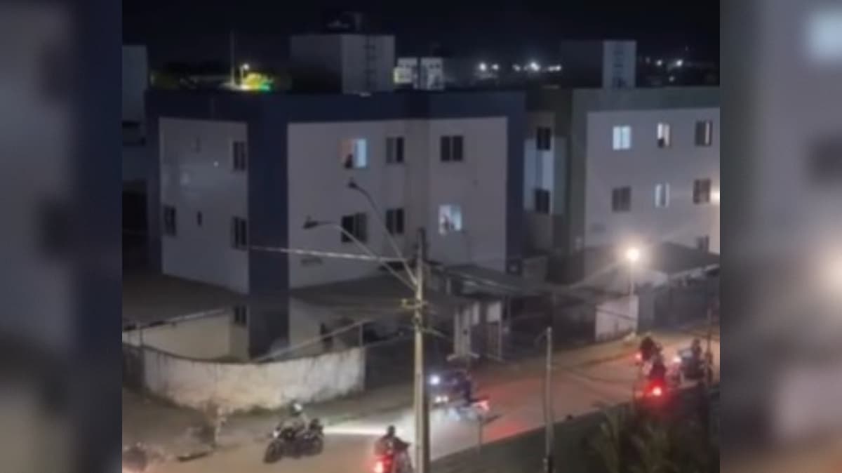 Motoboys protestam em frente a condomínio em Gramame após suposta agressão a trabalhador em corrida