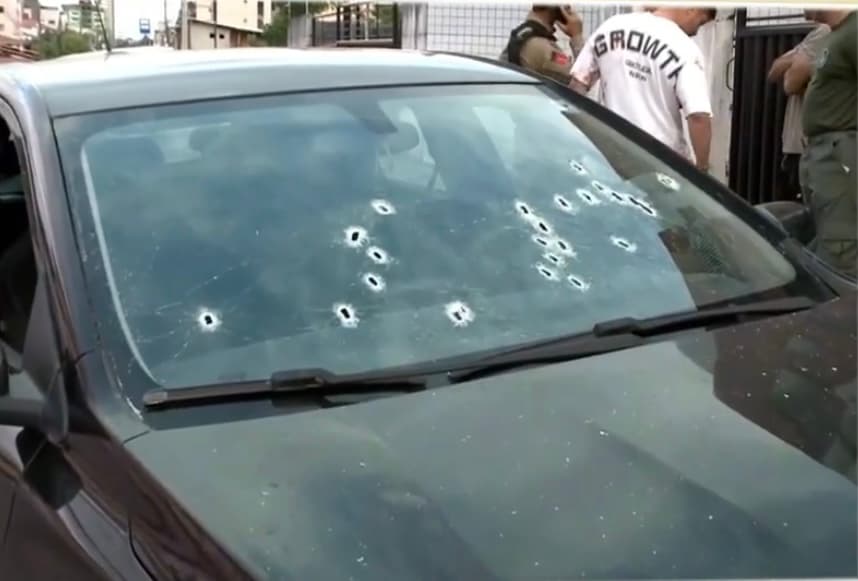 Suspeito é baleado após troca de tiros durante tentativa de assalto contra policiais militar e penal em João Pessoa