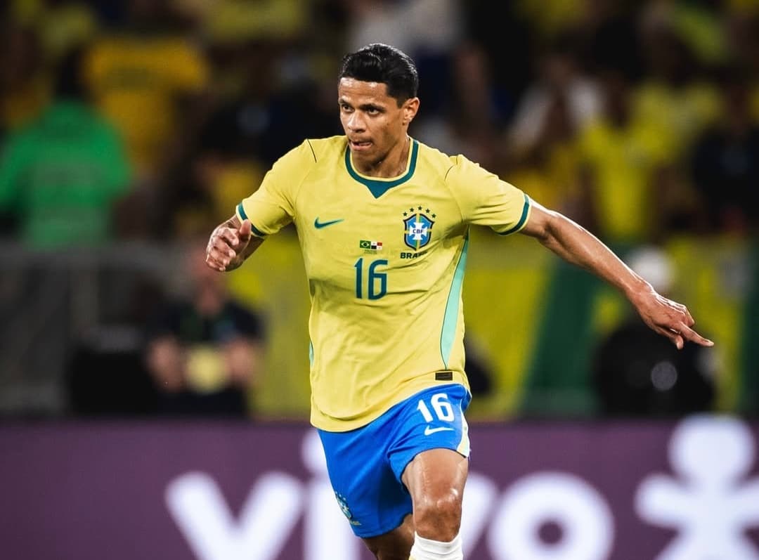 Ancelotti confirma paraibano Douglas Santos como titular da Seleção Brasileira contra o Egito neste sábado
