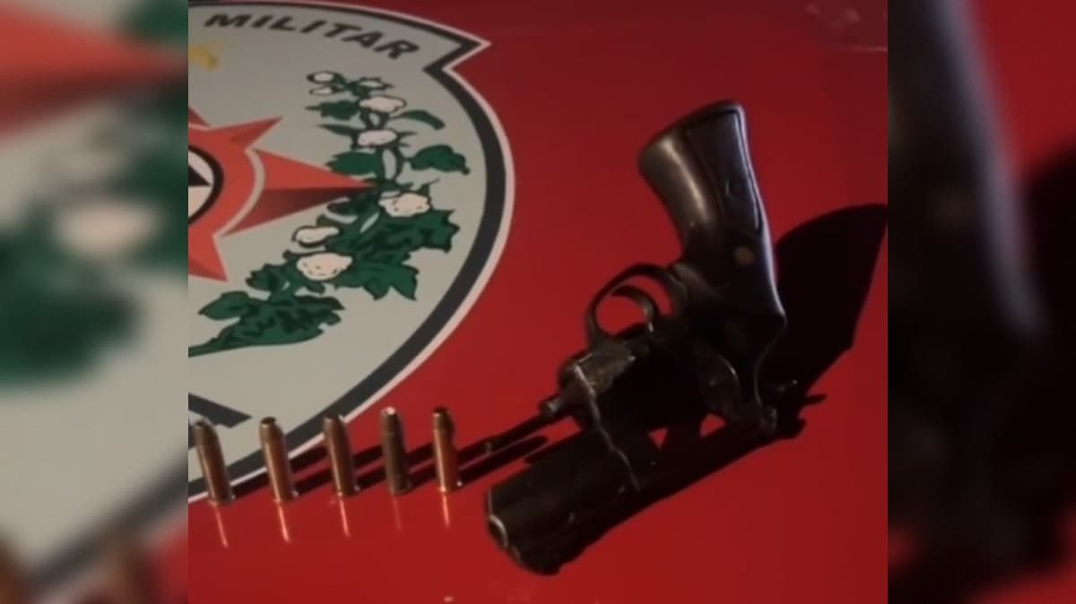 Arma e munições são apreendias durante incursão em comunidade de João Pessoa