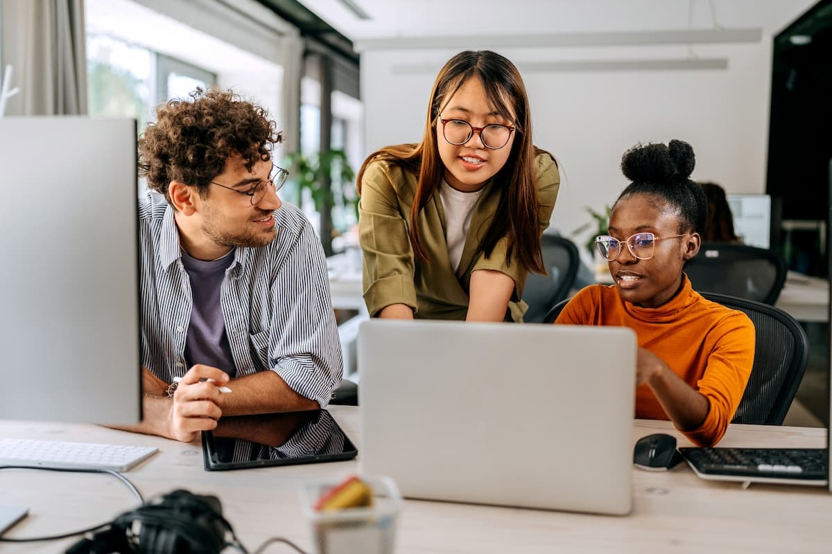 Recém-formados na Paraíba podem se inscrever em programa global de trainee lançado pelo Santander