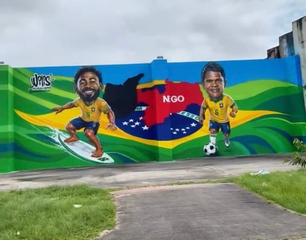 Matheus Cunha e Douglas Santos são homenageados com pintura no estádio Almeidão