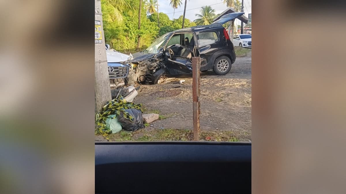 Colisão entre dois carros no Muçumagro deixa feridos e um dos motoristas é preso com sintomas de embriaguez