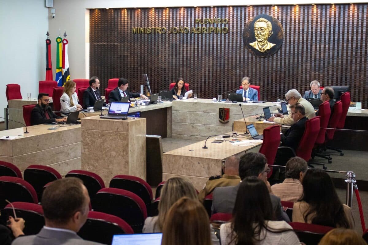 TCE-PB impõe débito de R$ 932,7 mil a ex-presidente do Conselho Estadual de Saúde por diárias não comprovadas