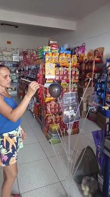 Cliente ganha 'Kit copo' em sorteio de mercadinho na Paraíba e reação viraliza nas redes sociais