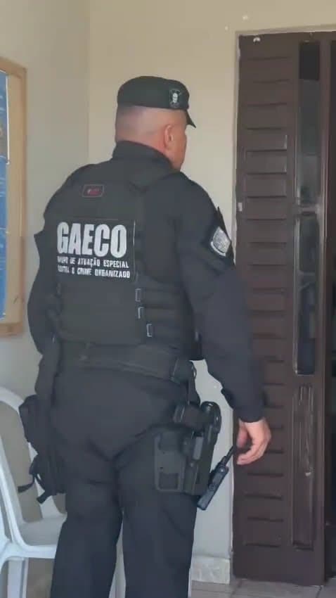 Operação do Gaeco e Polícia Civil contra servidor de prefeituras da Paraíba